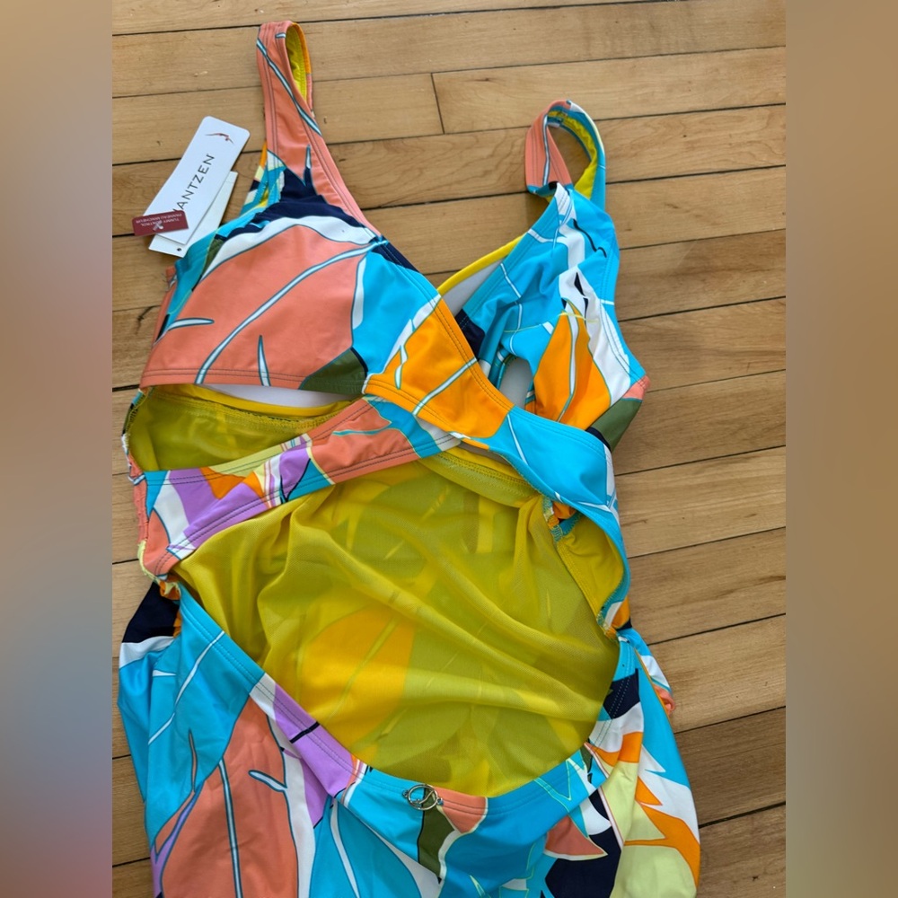 NWT Jantzen Women's Standard Bold Feathers Bandeau One Piece Swimsuit - Picture 12 of 12